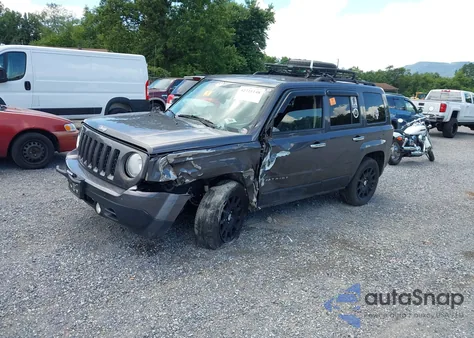 2016 Jeep Patriot Sport из США, поврежденный, VIN 1C4NJRBB0GD640198
